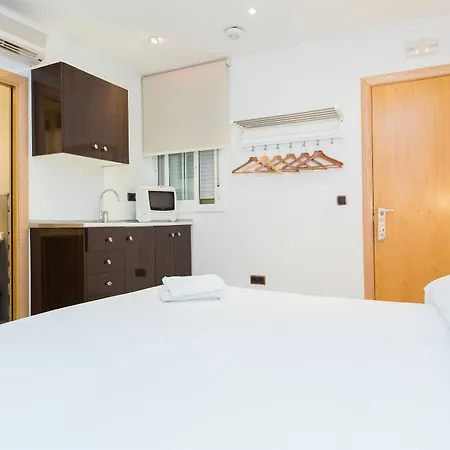 Ainb Ramblas-colon Appartement *