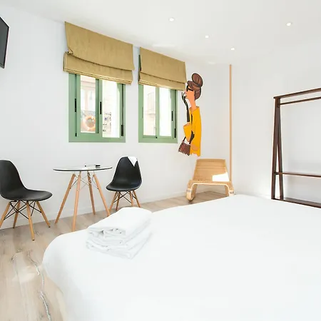Ainb Ramblas-colon Appartement